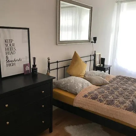 Komfortwohnung Zentrum-nord Apartamento